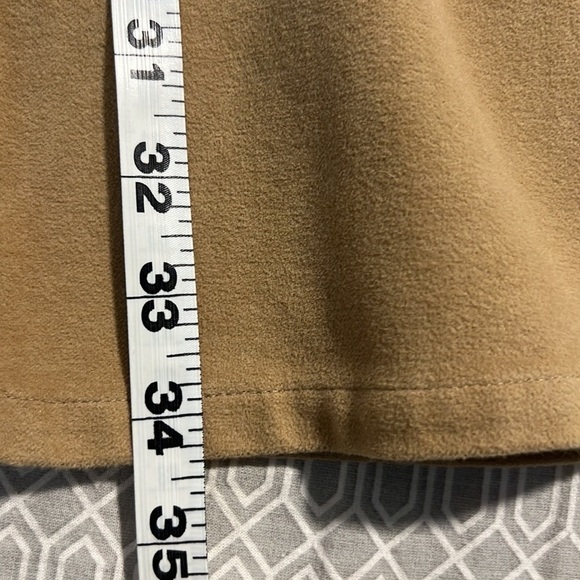 🔥VTG Theory, Soft Suede-Feel Boot Cut Trousers in Camel, EUC,Size 8 - Picture 10 of 15